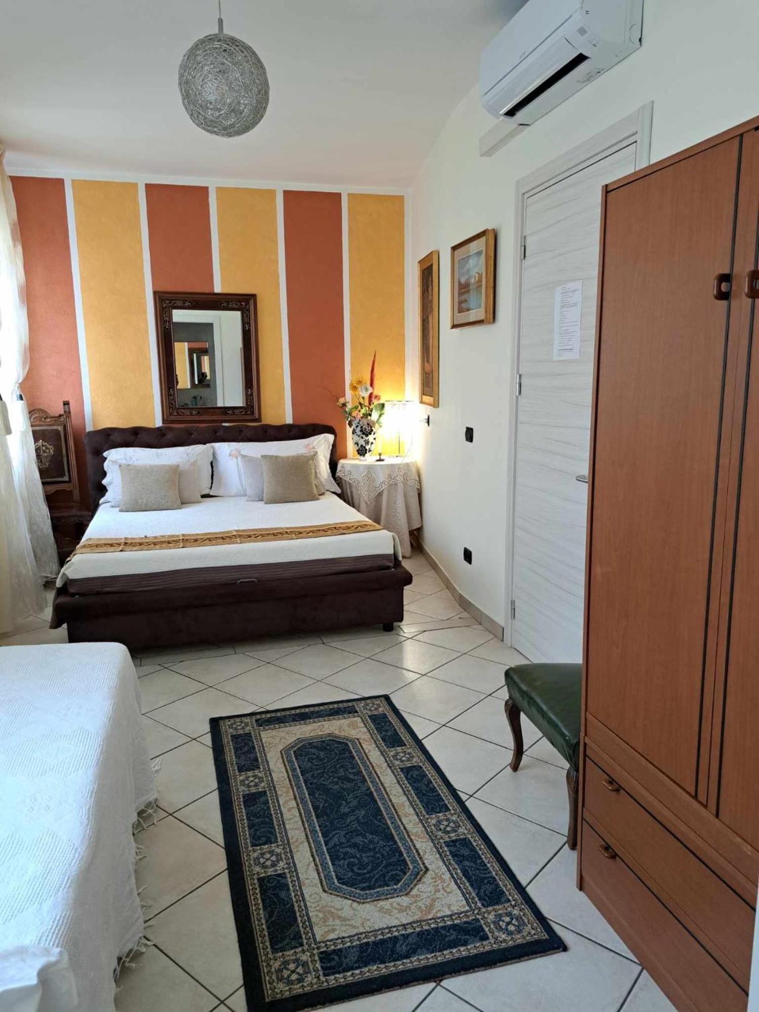 B&B Gardasee Castelnuovo del Garda Exteriör bild